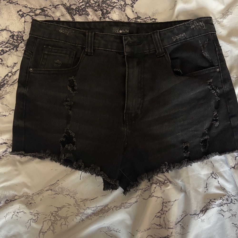 Black Distressed Women Shorts